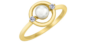 Cultured Pearl & Diamond Ring 10 Karat Gold - Maple Leaf Canadian Diamonds